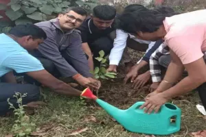 Sahebganj News : विश्व जल दिवस पर जल संरक्षण का संकल्प, वृक्षारोपण कार्यक्रम आयोजित