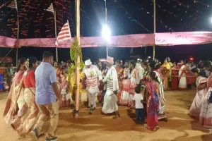 Dhanbad News: श्रद्धा और उत्साह के साथ मनाया गया प्रकृति पर्व सरहुल