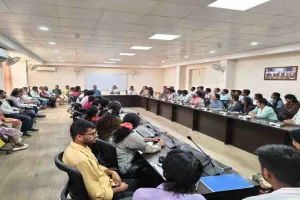 Ranchi News: विश्वविद्यालय के प्रति आत्मीयता और जुड़ाव ही उसके उत्तरोत्तर प्रगति का सूचक: कुलपति डॉ राजीव मनोहर