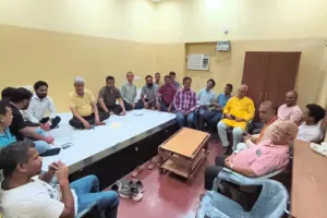 Koderma News: श्री हनुमान जयंती महोत्सव को लेकर अग्रसेन भवन में महत्वपूर्ण बैठक