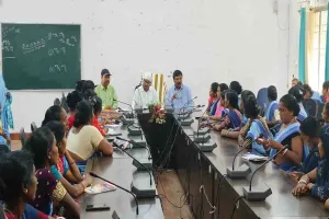 Pakur News : प्रखंड विकास पदाधिकारी की अध्यक्षता में जलसहिया ने जल संरक्षण कार्यक्रमों पर की चर्चा