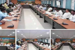 Sahebganj News: राजस्व वसूली और विकास कार्यों की समीक्षा, राजस्व संग्रहण में पारदर्शिता व गति लाने का निर्देश