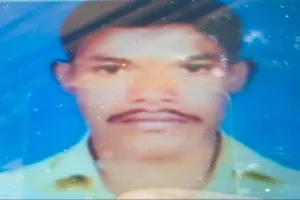 Chaibasa News: युवक ने फंदे से की खुदकुशी, जांच में जुटी पुलिस