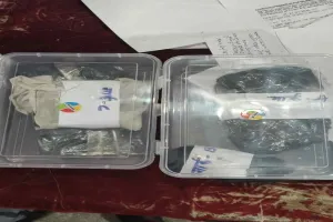 Palamu News: रेलवे स्टेशन के पास अफीम तस्करी का भंडाफोड़, दो तस्कर गिरफ्तार