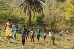 Sahebganj News : फाइटर प्लेन की गड़गड़ाहट के बाद धमाका, इलाके में दहशत