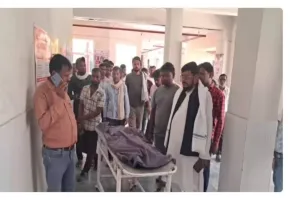 Palamu News: तेज रफ्तार पिकअप ने ली 18 साल के मासूम की जान, दूसरा घायल