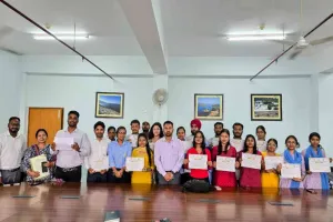 Dhanbad News: हैप्पी स्ट्रीट में युवाओं का जलवा, डांस-गायन प्रतियोगिताओं में दिखा टैलेंट