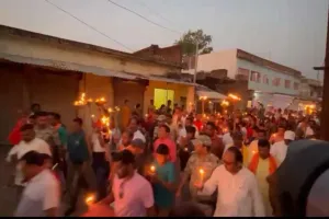 Hazaribagh News: कानून व्यवस्था पर गंभीर सवाल: मशाल जुलूस के साथ विधायक ने राज्य सरकार को दी चेतावनी