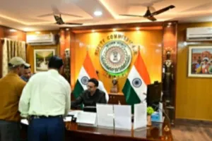 Sahebganj News: जनता दरबार में सुनी गईं आमजनों की समस्याएं