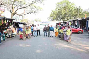 Bokaro News: नगर प्रशासन का 'स्वच्छता पखवाड़ा' अभियान, जेएनबी पार्क और सिटी सेंटर में सघन सफाई