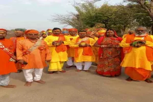 Ramgarh News: कमता बरवाटांड में श्री श्री 108 तीन दिवसीय शिव हनुमान प्राण प्रतिष्ठा का हुआ शुभारंभ