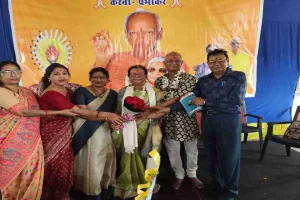 Jamshedpur News : गायत्री परिवार ने धूमधाम से मनाया प्रभाकर राव दंपति का 40वां वैवाहिक वर्ष