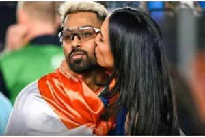 Hardik Pandya पर तिरंगा विवाद: T20 World Cup जश्न के बाद दर्ज हुई शिकायत, जानिए पूरा मामला