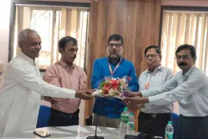 Koderma News: झारखंड जर्नलिस्ट एसोसिएशन की बैठक में संगठन की मजबूती पर जोर