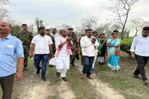 Sahebganj news: झामुमो नेता ने असम चुनाव में हेमंत सोरेन की सभा की तैयारियों का लिया जायजा