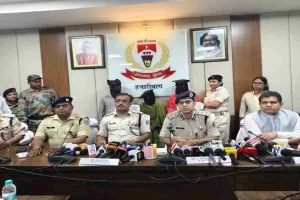 Hazaribagh News: विष्णुगढ़ हत्याकांड का खुलासा: तंत्र-मंत्र के जाल में फंसी मां ने ही रची थी मासूम के कत्ल की साजिश