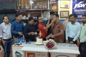 Giridih News: श्री श्याम ट्रेडर्स को ACC गोल्ड सीमेंट में झारखंड फर्स्ट अवार्ड