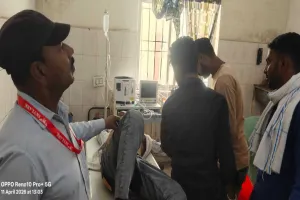 बरही में ट्रक की चपेट में बाइक सवार घायल, हालत गंभीर