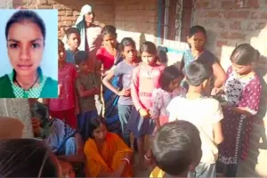 Koderma News: डोमचांच में नाबालिग छात्रा की संदिग्ध मौत, फांसी या हत्या?