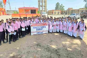 Koderma News: ग्रिजली कॉलेज के प्रशिक्षुओं ने किया ग्रामीण डिजिटल शिक्षा सर्वेक्षण