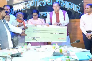 Palamu News: डीसी की अध्यक्षता में जिला स्तरीय परामर्श दात्री समिति दिसंबर 2025 तिमाही की बैठक संपन्न