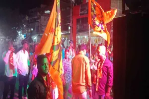 Bokaro News: उमड़ा भक्ति का सैलाब: हनुमान जन्मोत्सव पर निकाली गई भव्य शोभा यात्रा