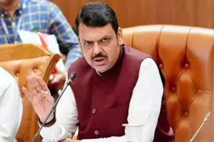 महिला अत्याचार मामलों पर सख्त रुख: देवेंद्र फडणवीस ने गहन जांच और ठोस सबूत जुटाने के दिए निर्देश