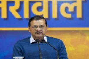 चुनाव आयोग के ट्वीट पर मचा बवाल, 1 लाइन पढ़ते ही भड़के अरविंद केजरीवाल— जानिए पूरा मामला