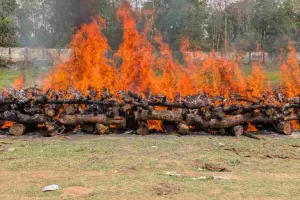 Ranchi News: मानवता की मिसाल, मुक्ति संस्था ने 24 अज्ञात शवों का किया अंतिम संस्कार