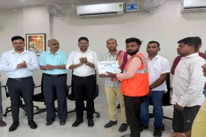 Hazaribagh News: सफाई मित्रों को मिला सम्मान, अब वेतन के लिए नहीं करनी पड़ेगी हड़ताल: महापौर