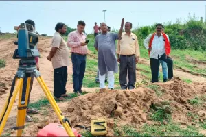 भुईयाडीह–मानगो पुल निर्माण का विधायक सरयू राय ने किया निरीक्षण, काम तेज करने के निर्देश