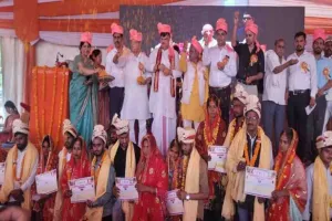 मजदूर दिवस पर 167 जोड़ों का सामूहिक विवाह, हर नवदंपति को 85 हजार की सहायता; सरकार बोली- श्रमिक कल्याण के लिए प्रतिबद्ध
