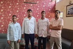 Dhanbad News: पेट्रोल-डीजल की बढ़ती कीमतों पर भड़का राजद, आंदोलन की दी चेतावनी