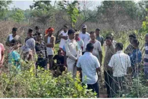 हाथी का कहर! 50 वर्षीय ग्रामीण को कुचला, गुस्साए लोगों ने किया सड़क जाम
