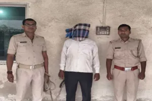 Bokaro News: न्यायालय के गैर-जमानती वारंट पर जर्बा निवासी रामचंद्र महतो गिरफ्तार