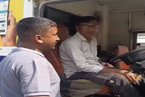 Hazaribagh News: 108 एंबुलेंस विवाद की खुली पोल, विक्की धान ने किया औचक निरीक्षण