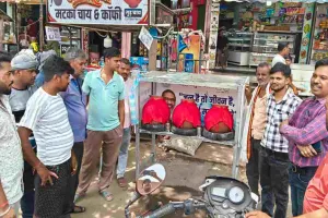 Hazaribagh News: भीषण गर्मी से राहत, बरही में एसडीओ ने शुरू की प्याऊ व्यवस्था