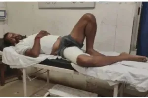 बोकारो में ताबड़तोड़ फायरिंग, अपराधियों ने युवक की जांघ में मारी गोली