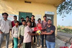 Hazaribagh News: खेल से बदलेगी गांव के युवाओं की तस्वीर: विक्की कुमार धान