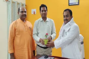 Koderma News: शिवतारा सरस्वती विद्या मंदिर के प्रधानाचार्य बने कृष्णकांत दुबे 