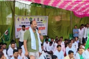 Sahebganj News: महंगाई और बढ़ती कीमतों के खिलाफ झामुमो का धरना, केंद्र सरकार की नीतियों पर फूटा जनाक्रोश