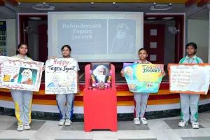 Koderma News: ग्रिज़ली विद्यालय में श्रद्धा एवं उल्लास के साथ मनाई गई गुरुदेव रवींद्रनाथ टैगोर जयंती