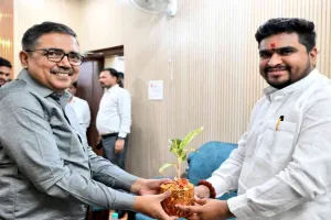 Bokaro News: राज्य स्तरीय दिशा समिति के सदस्य ने विभिन्न विभागों के कार्यों की ली जानकारी