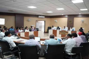Hazaribagh News: शिक्षा विभाग की समीक्षात्मक बैठक आयोजित, गुणवत्ता पूर्ण शिक्षा पर विशेष जोर
