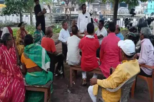 Bokaro News: 25 साल पुराने जमीन विवाद का सुखद अंत, तेली कल्याण समिति ने सुलझाया मामला