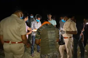 Koderma News: लापता युवक का शव नाले से बरामद, मछली पकड़ने गया था बिरहोर कॉलोनी का युवक