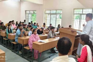Sahebganj News: मॉडल कॉलेज में पर्यावरण संरक्षण एवं डेंगू जागरूकता कार्यक्रम आयोजित  