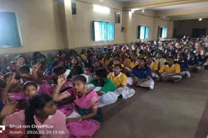 Pakur News: संत मारिया गोरेट्टी स्कूल में कानूनी जागरूकता अभियान: छात्राओं को दी गई पॉक्सो एक्ट की जानकारी