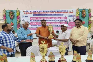 Hazaribagh News: ऑल इंडिया फाइड रेटिंग शतरंज टूर्नामेंट का भव्य समापन, अनुपोप बिस्वास बने चैंपियन