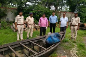 Sahebganj News: उधवा झील में वन विभाग का शिकंजा, जाल लेकर घुसा था शख्स, खुद जाल में फंसा आरोपी